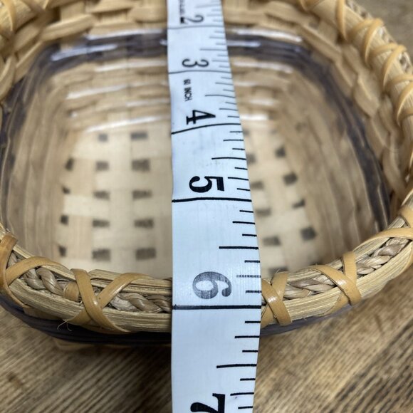 VTG Woven Basket Artisan Handmade Cottagecore Farmhouse Decor Square Signed - Picture 8 of 9